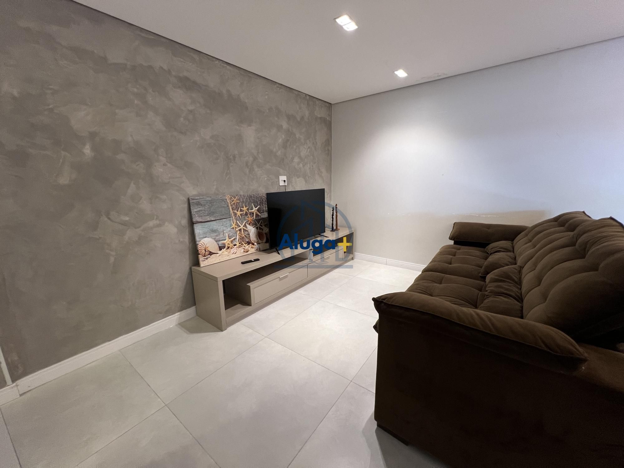 Casa para alugar com 4 quartos, 150m² - Foto 17