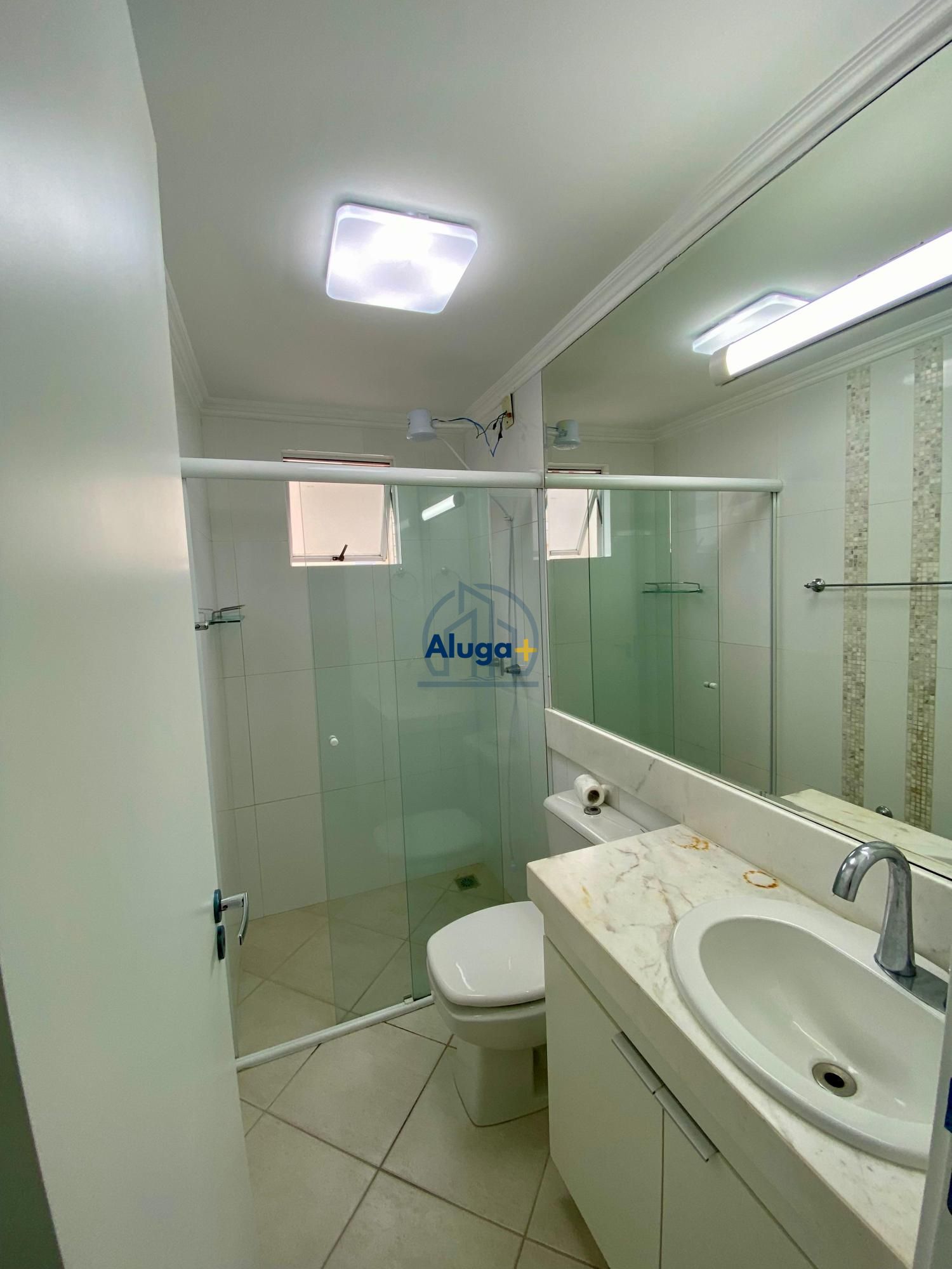 Apartamento para alugar com 2 quartos, 68m² - Foto 15