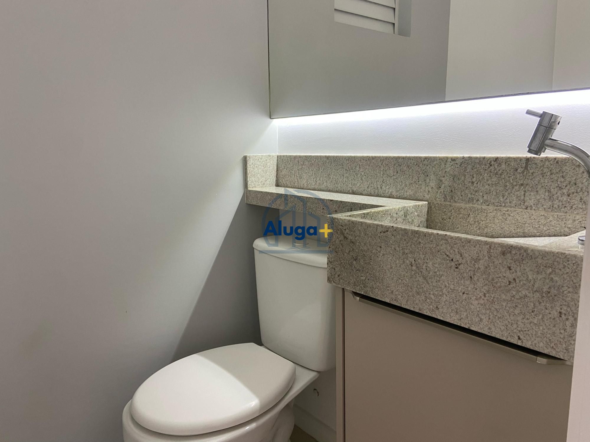 Apartamento para alugar com 3 quartos, 143m² - Foto 12