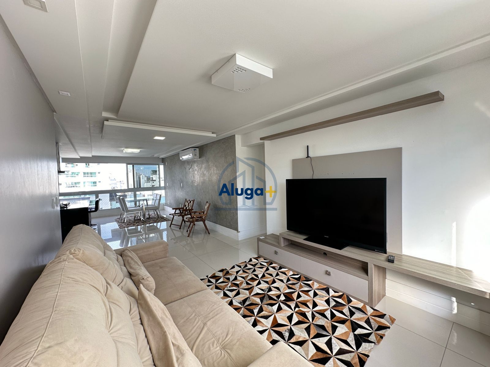 Apartamento para alugar com 3 quartos, 122m² - Foto 6
