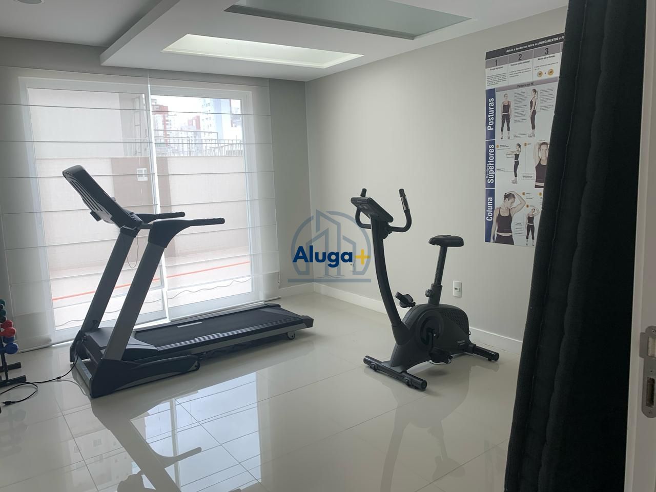 Apartamento para alugar com 3 quartos, 120m² - Foto 16