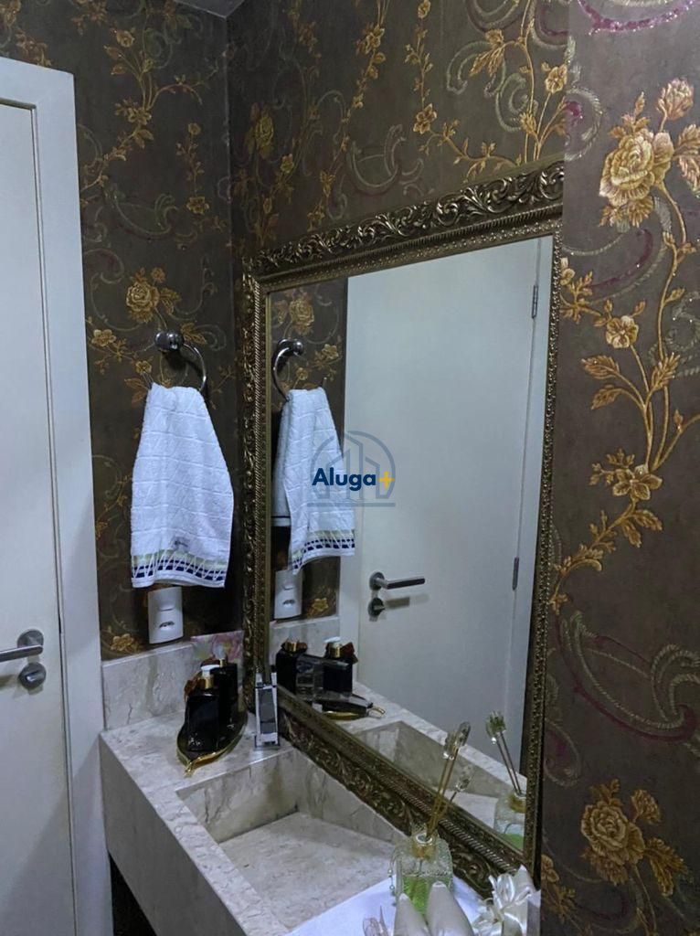 Apartamento para alugar com 3 quartos, 167m² - Foto 13