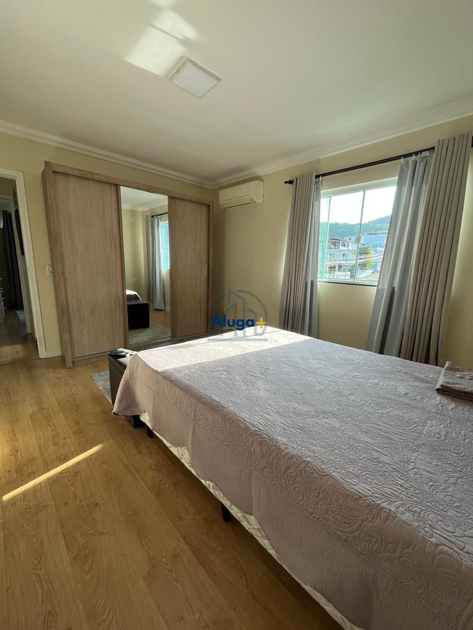 Apartamento para alugar com 2 quartos, 120m² - Foto 10