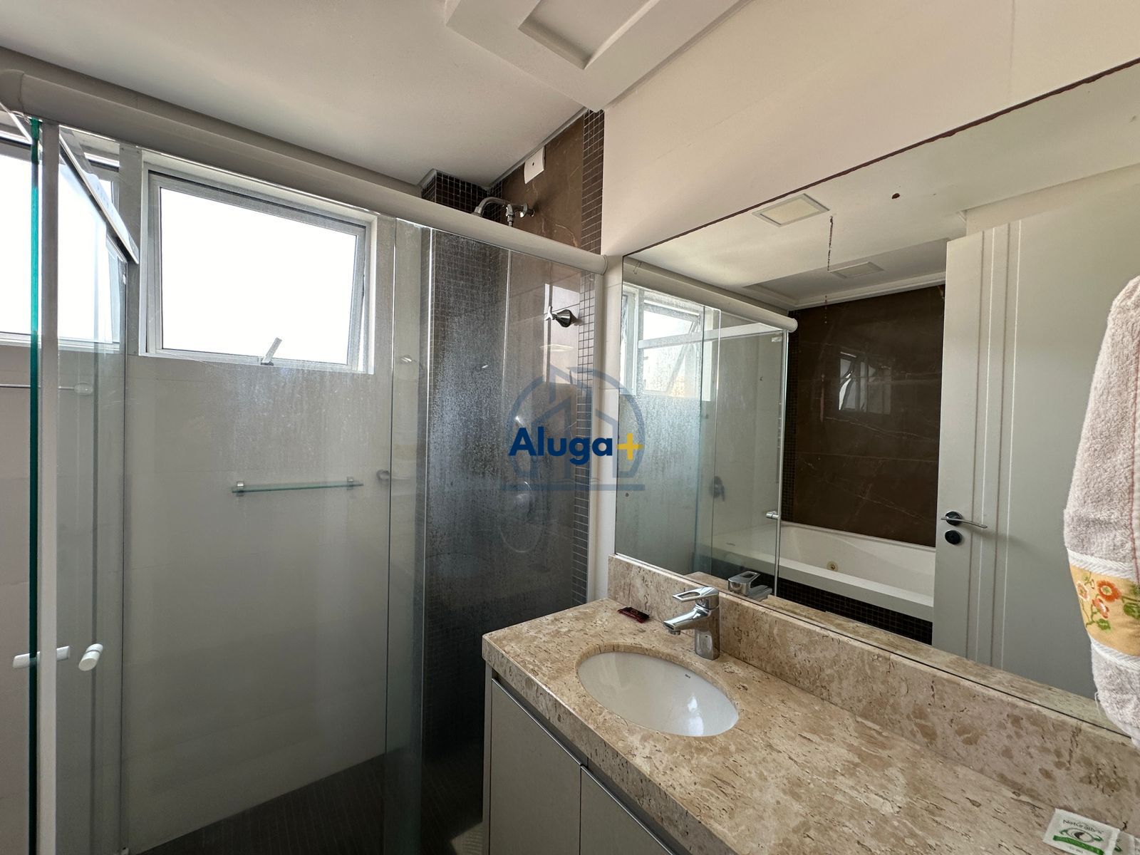 Apartamento para alugar com 3 quartos, 122m² - Foto 17