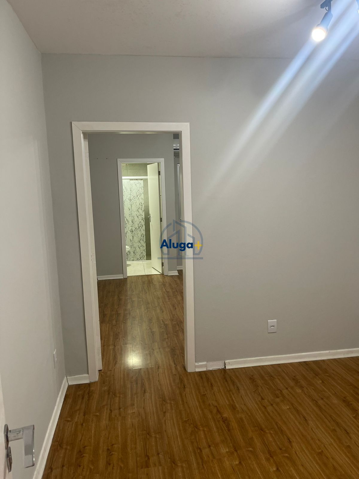 Conjunto Comercial-Sala para alugar com 1 quarto, 80m² - Foto 8