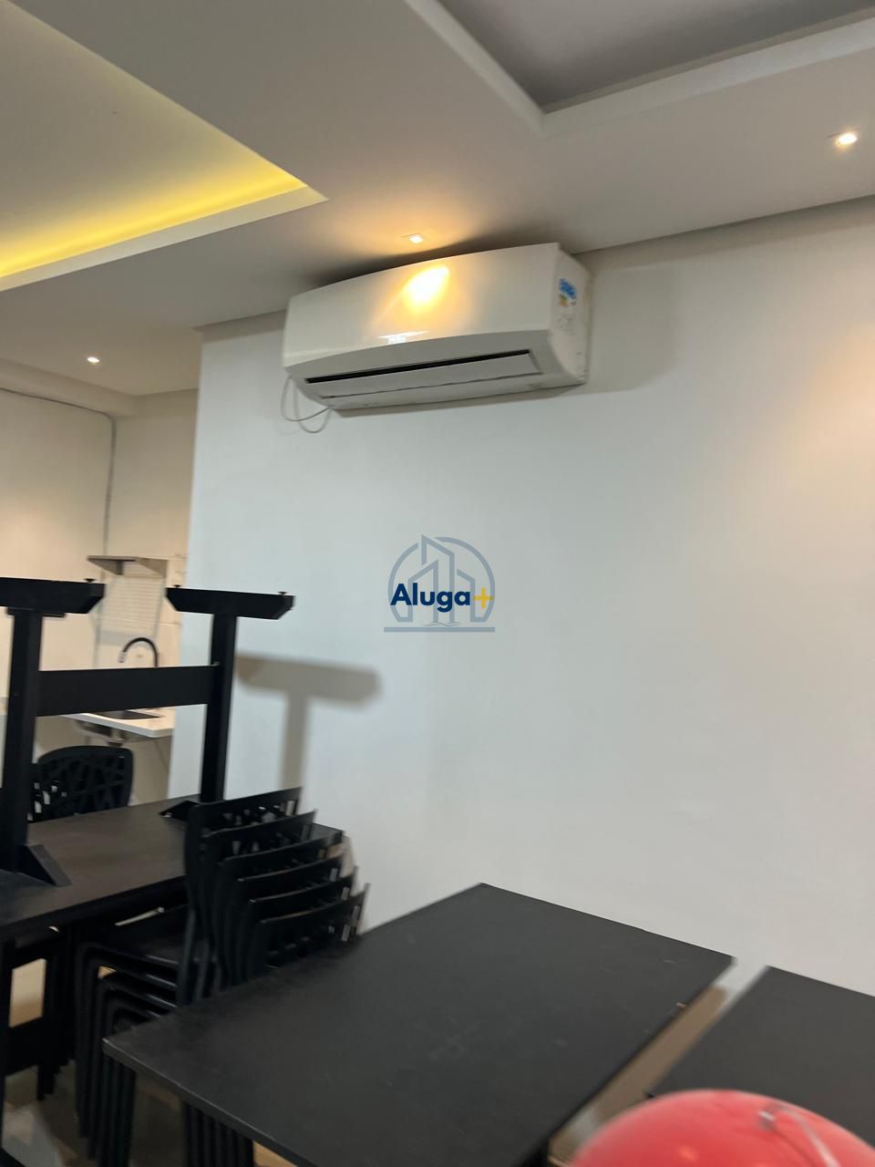 Conjunto Comercial-Sala para alugar com 1 quarto, 102m² - Foto 9