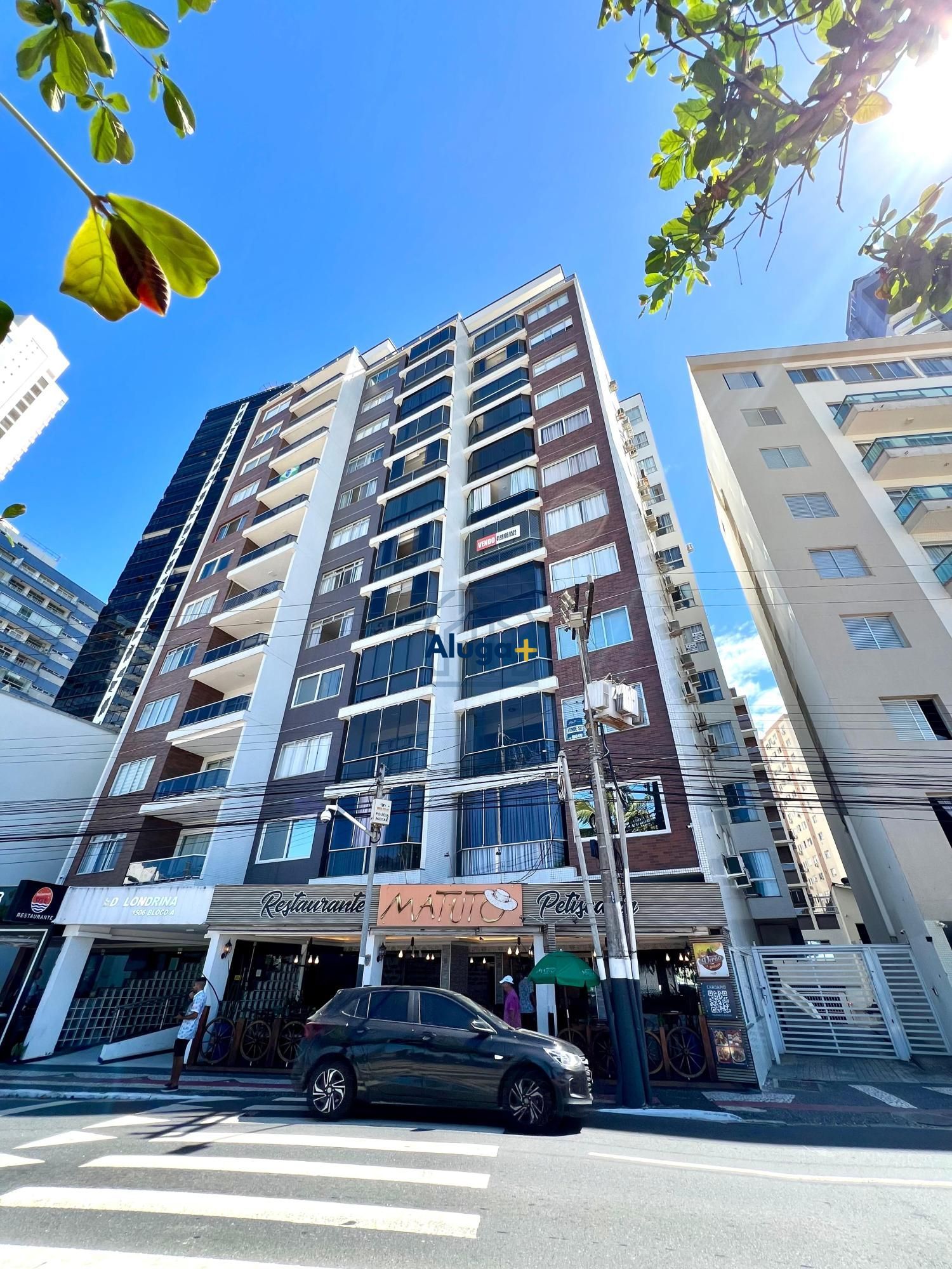 Apartamento para alugar  no Centro - Balneário Camboriú, SC. Imóveis