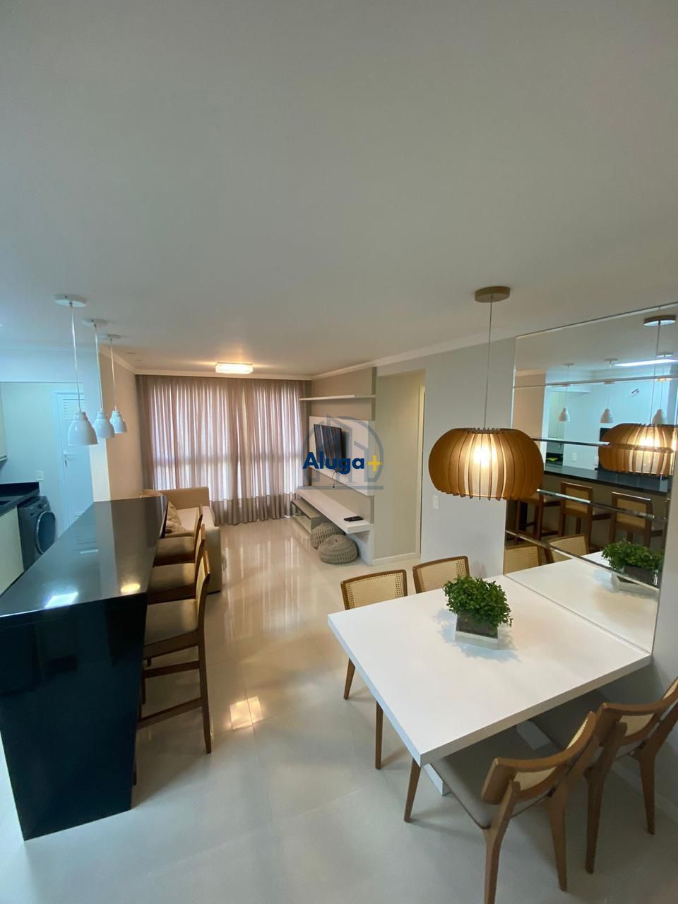 Apartamento para alugar com 2 quartos, 60m² - Foto 2
