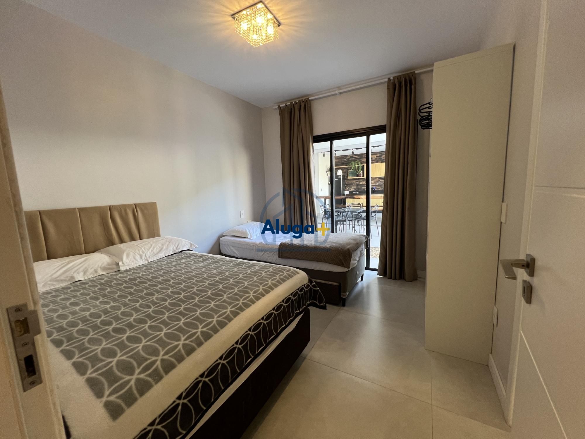 Casa para alugar com 4 quartos, 150m² - Foto 23