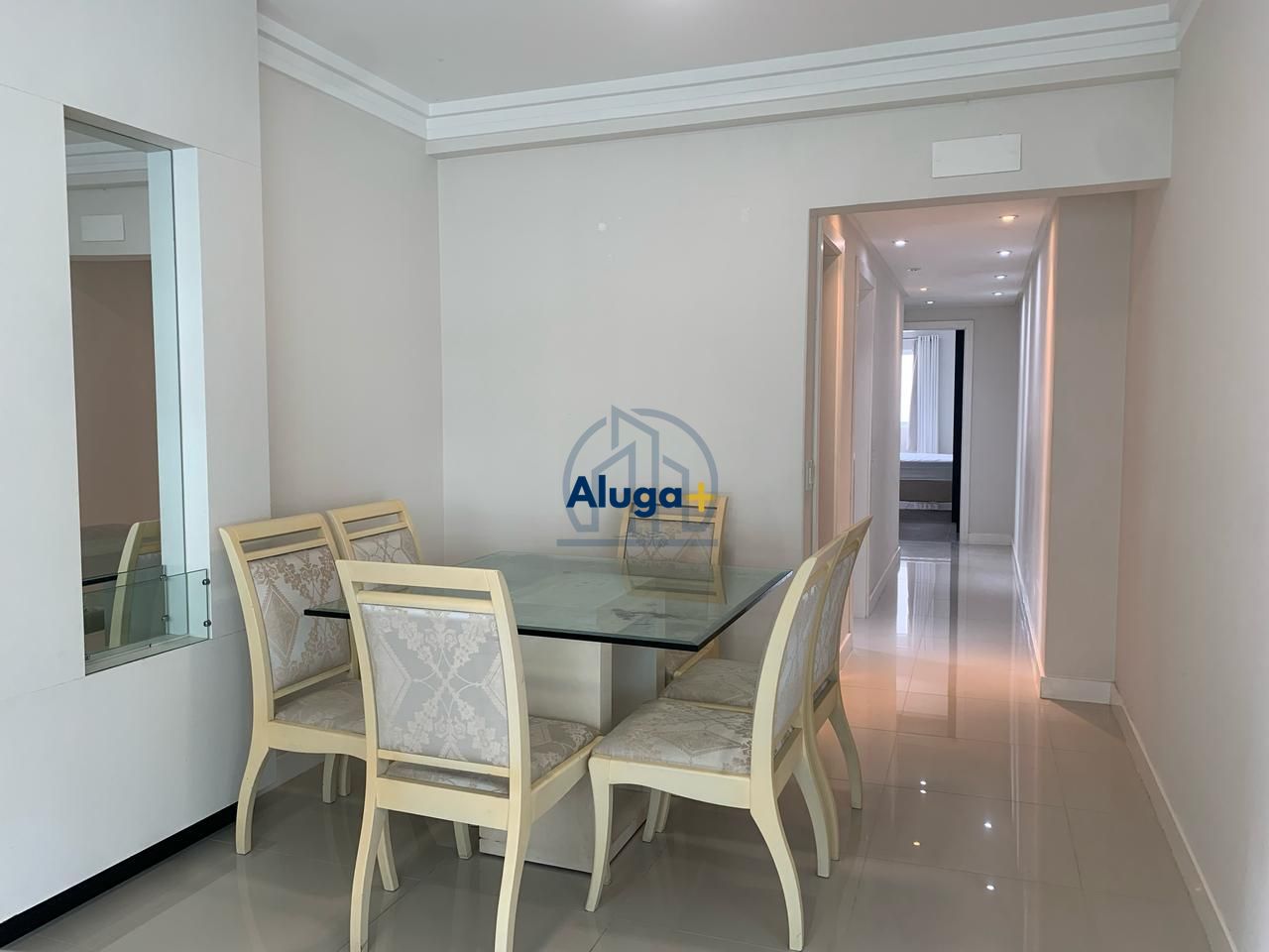 Apartamento para alugar com 3 quartos, 120m² - Foto 5