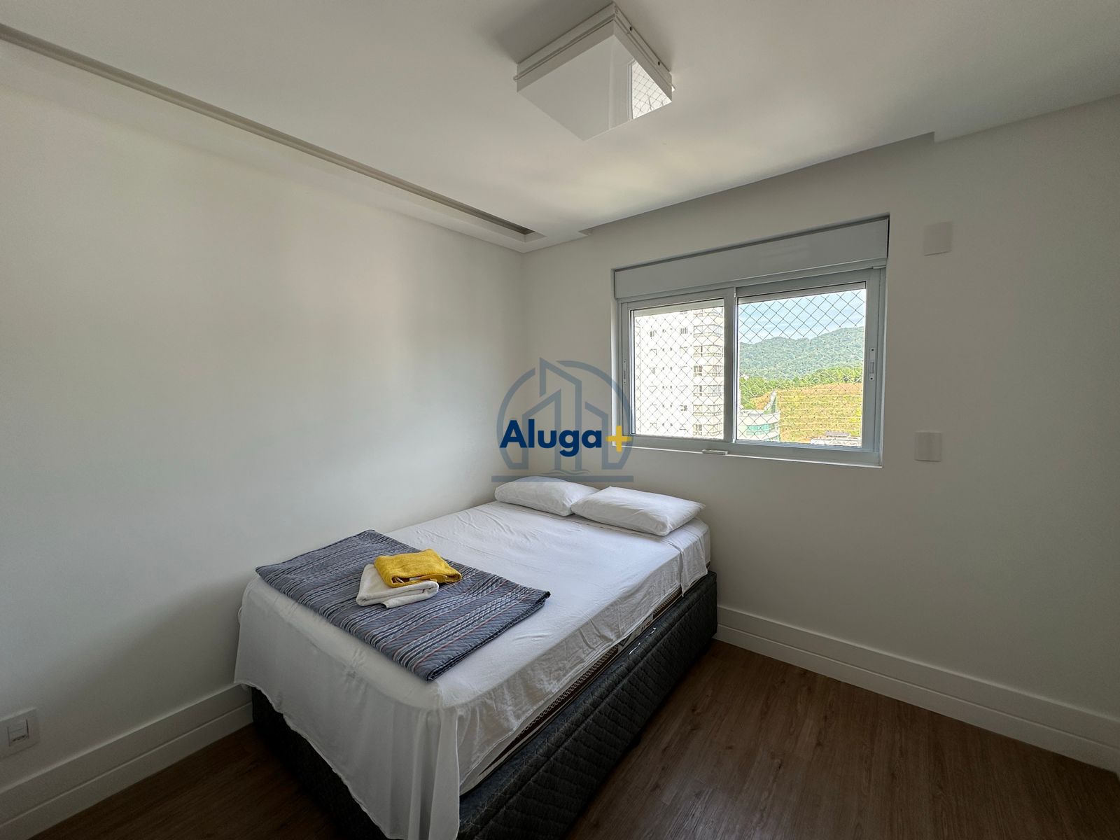 Apartamento para alugar com 3 quartos, 122m² - Foto 8