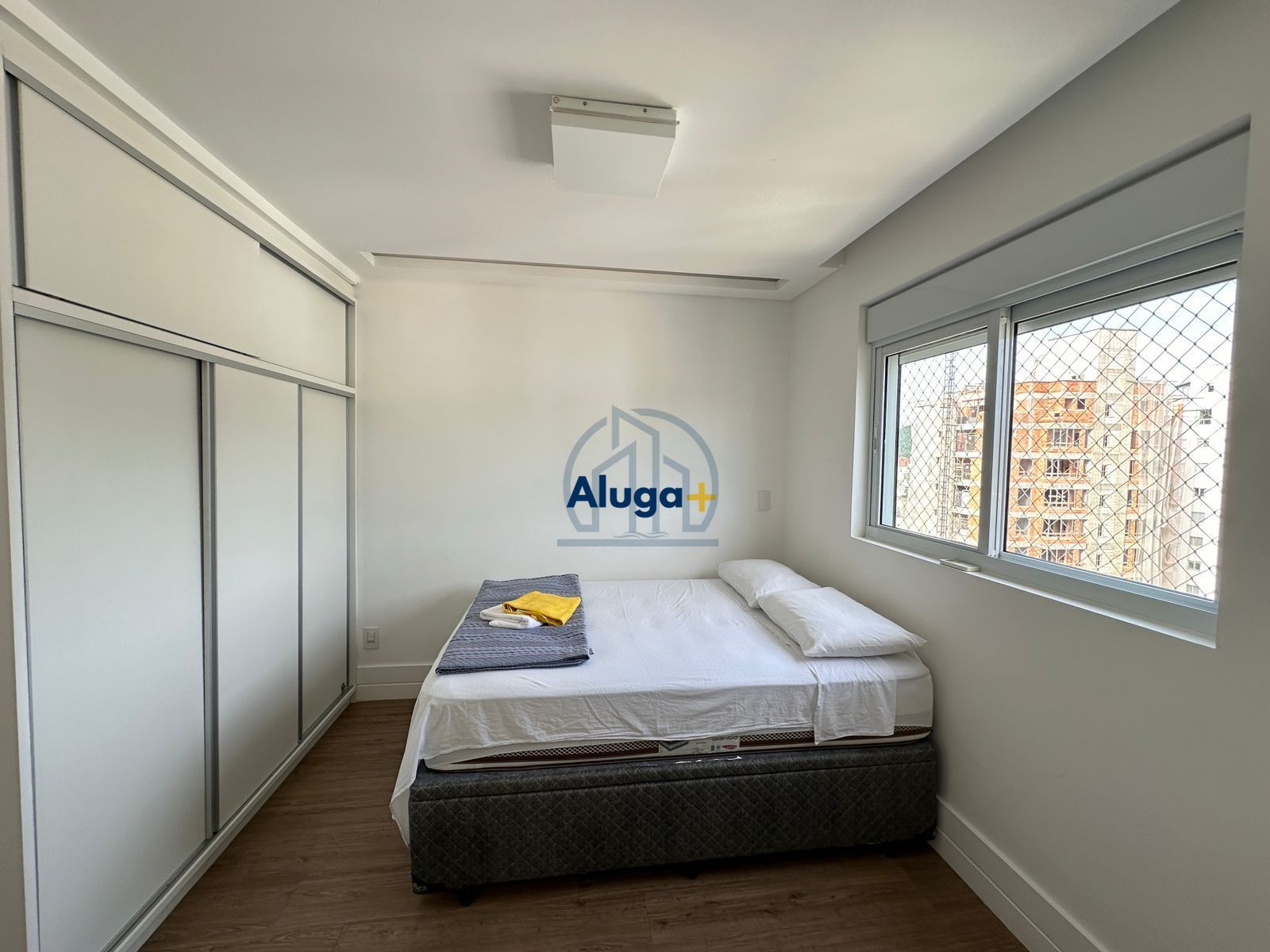 Apartamento para alugar com 3 quartos, 122m² - Foto 9