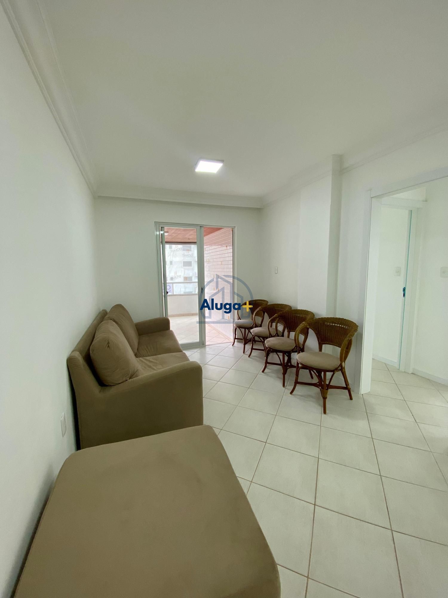 Apartamento para alugar com 2 quartos, 68m² - Foto 5