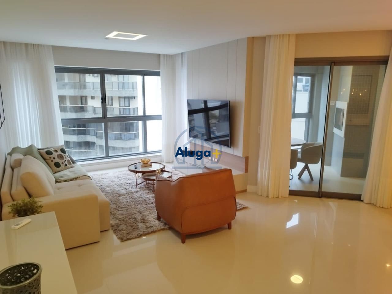 Apartamento com 4 Dormitórios para alugar, 182 m² por R$ 25.000,00 Apartamento com 4 Dormitórios para alugar, 182 m² por R$ 25.000,00