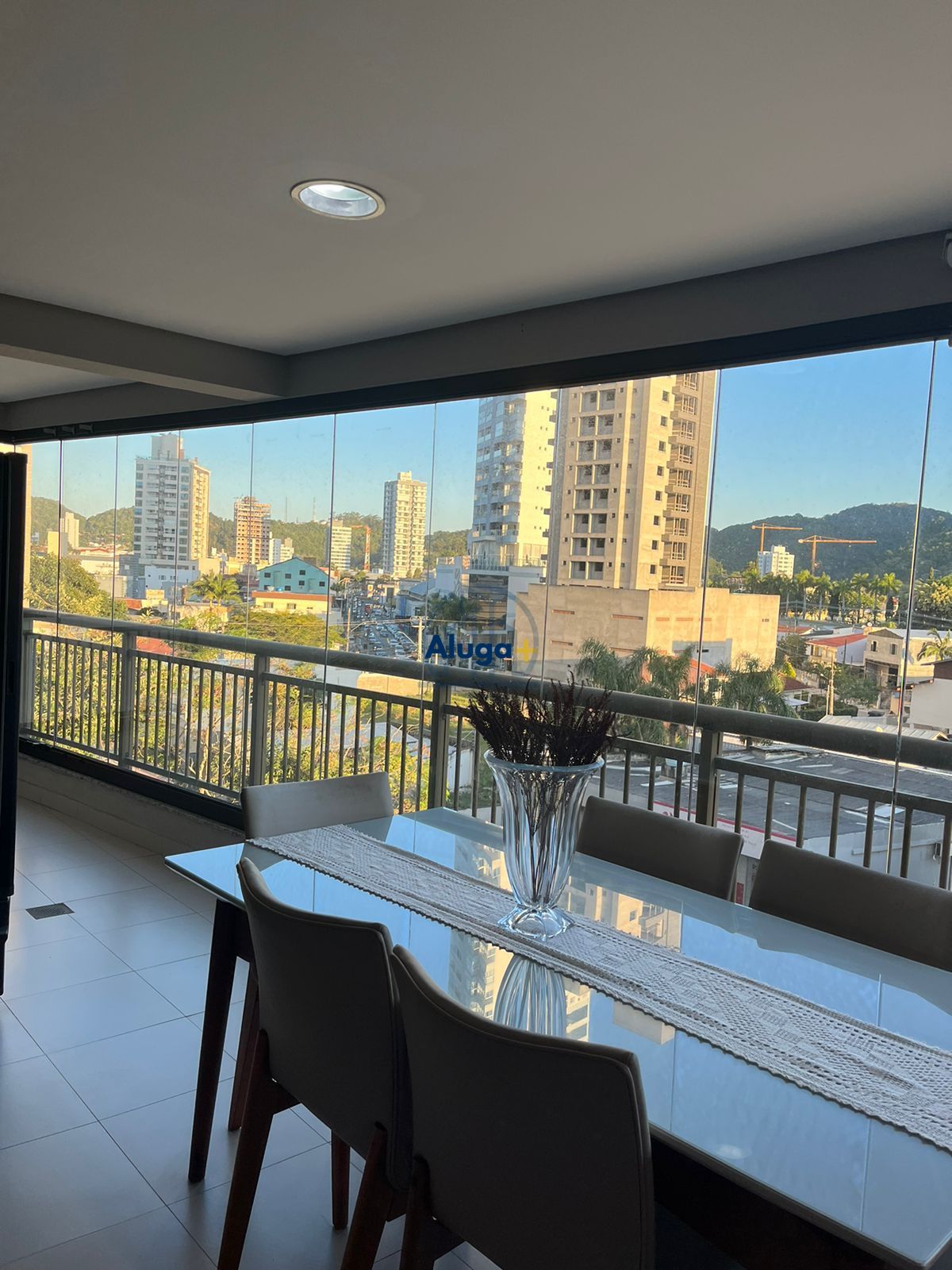 Apartamento para alugar com 3 quartos, 167m² - Foto 28