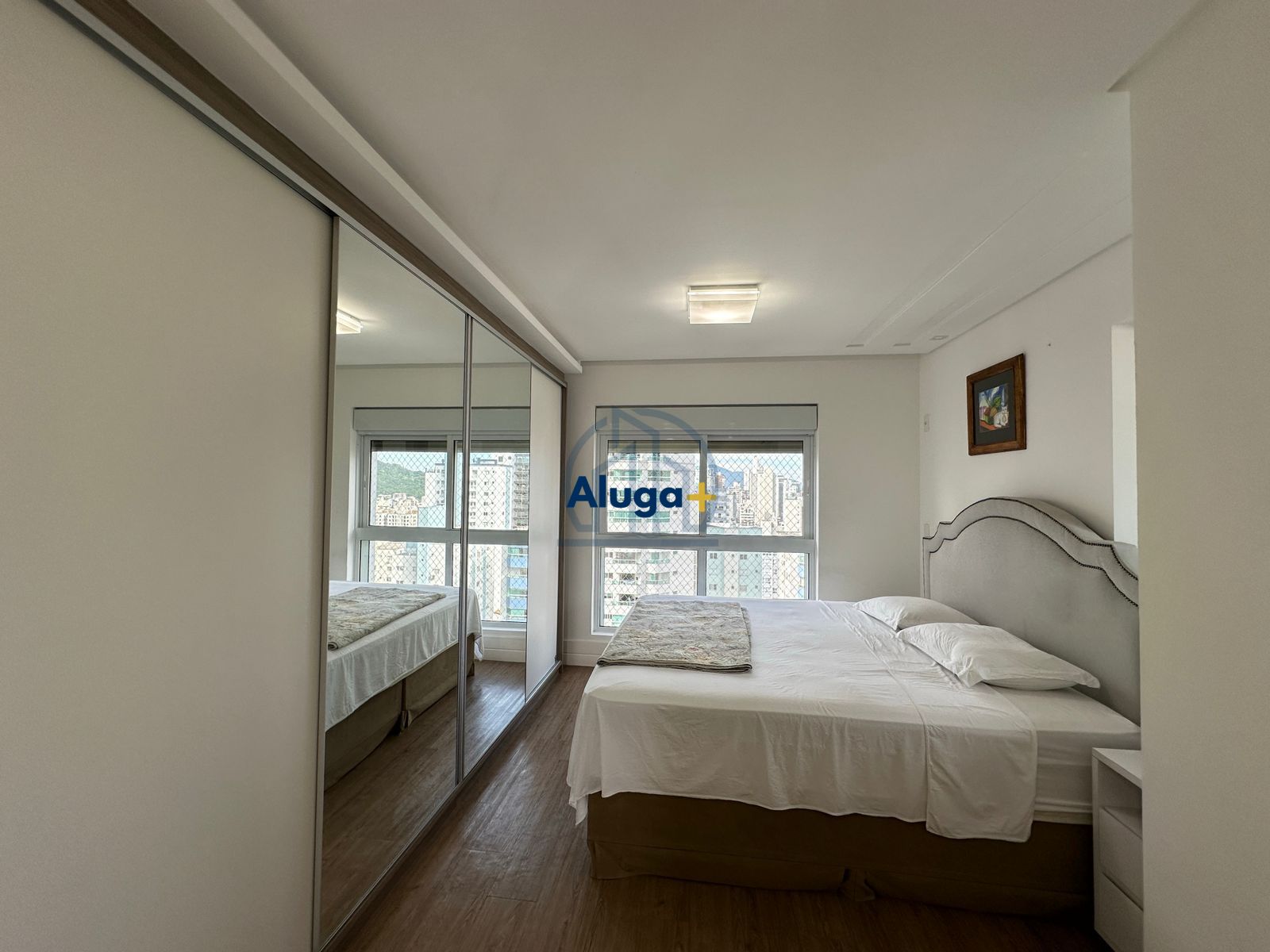 Apartamento para alugar com 3 quartos, 122m² - Foto 12