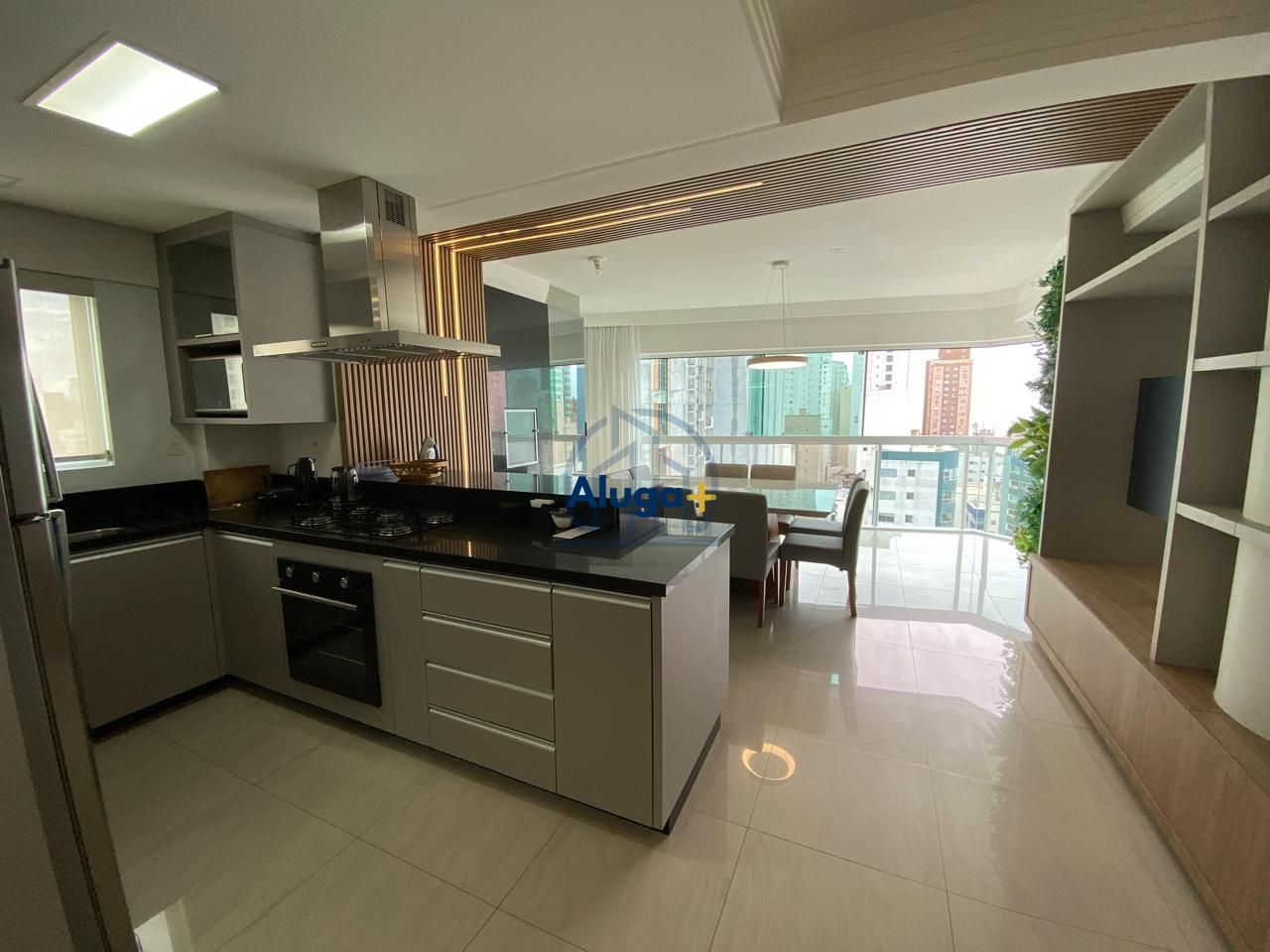Apartamento para alugar com 3 quartos, 120m² - Foto 7