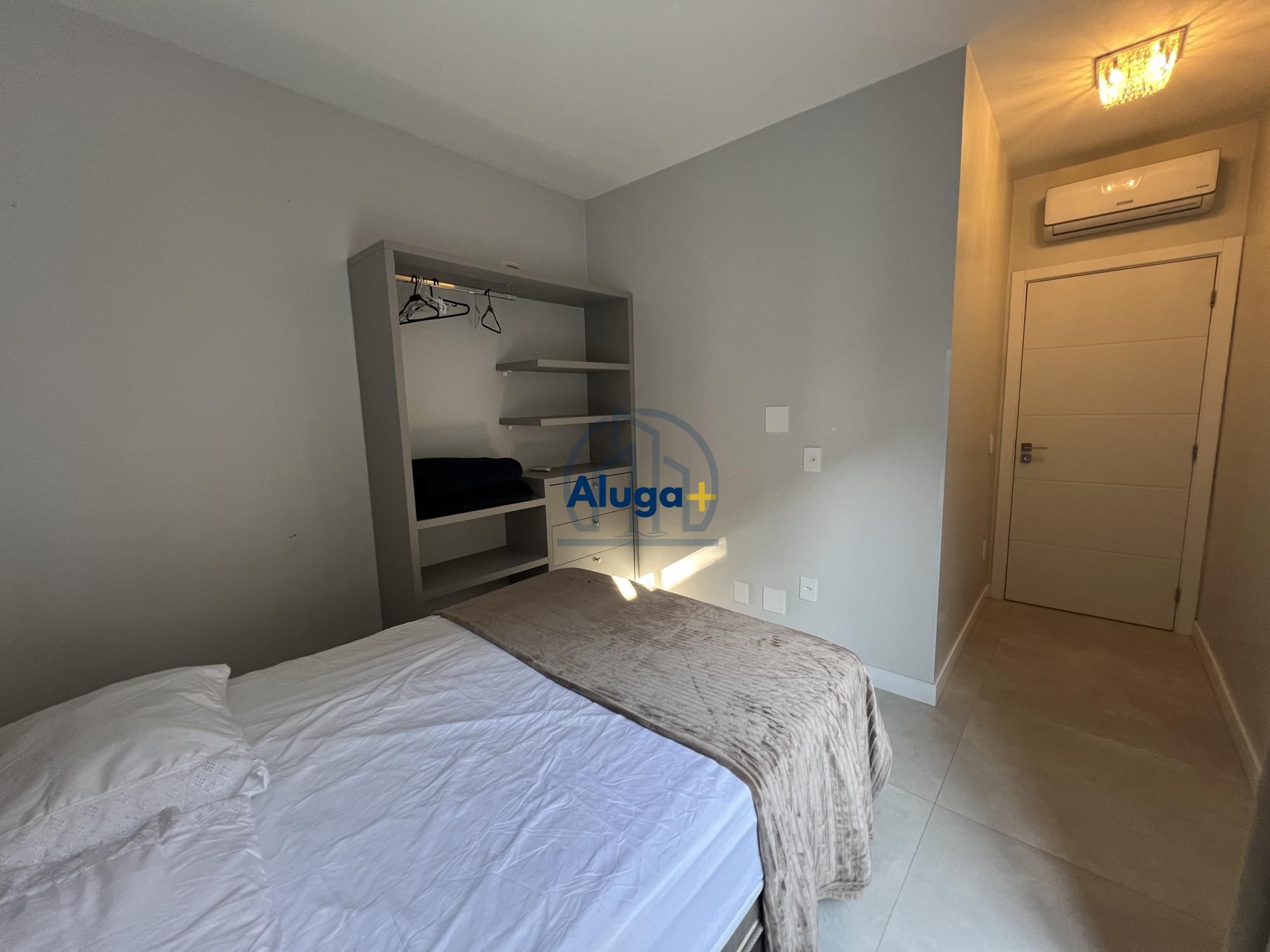 Casa para alugar com 4 quartos, 150m² - Foto 31
