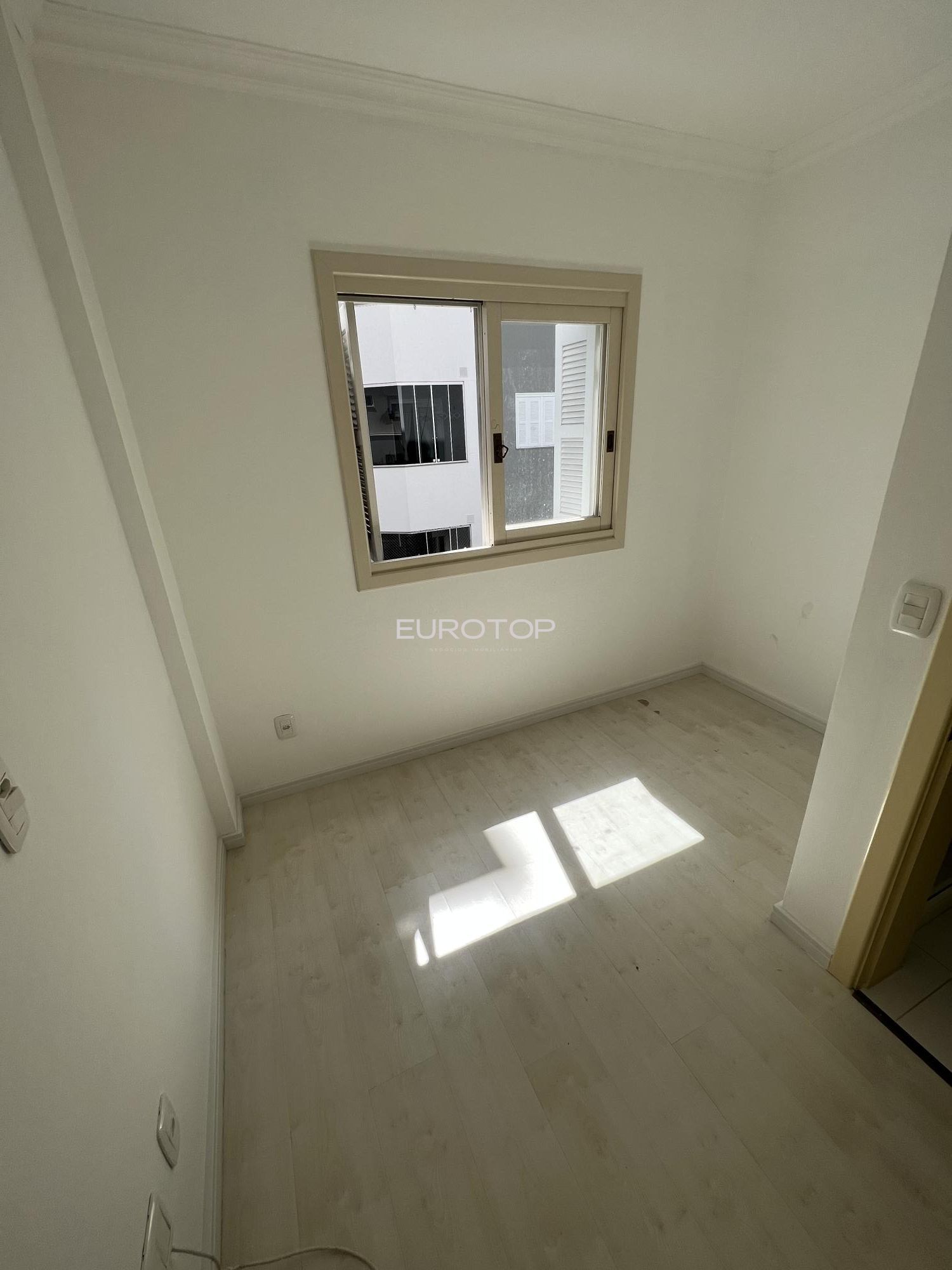 Apartamento à venda com 3 quartos, 58m² - Foto 14