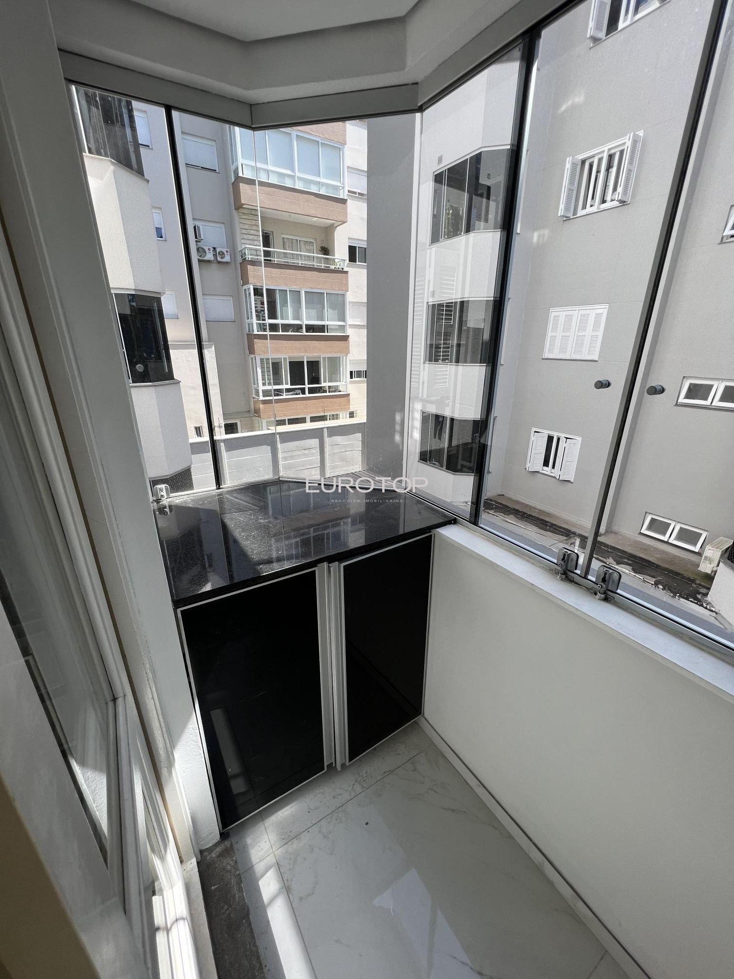 Apartamento à venda com 3 quartos, 58m² - Foto 10