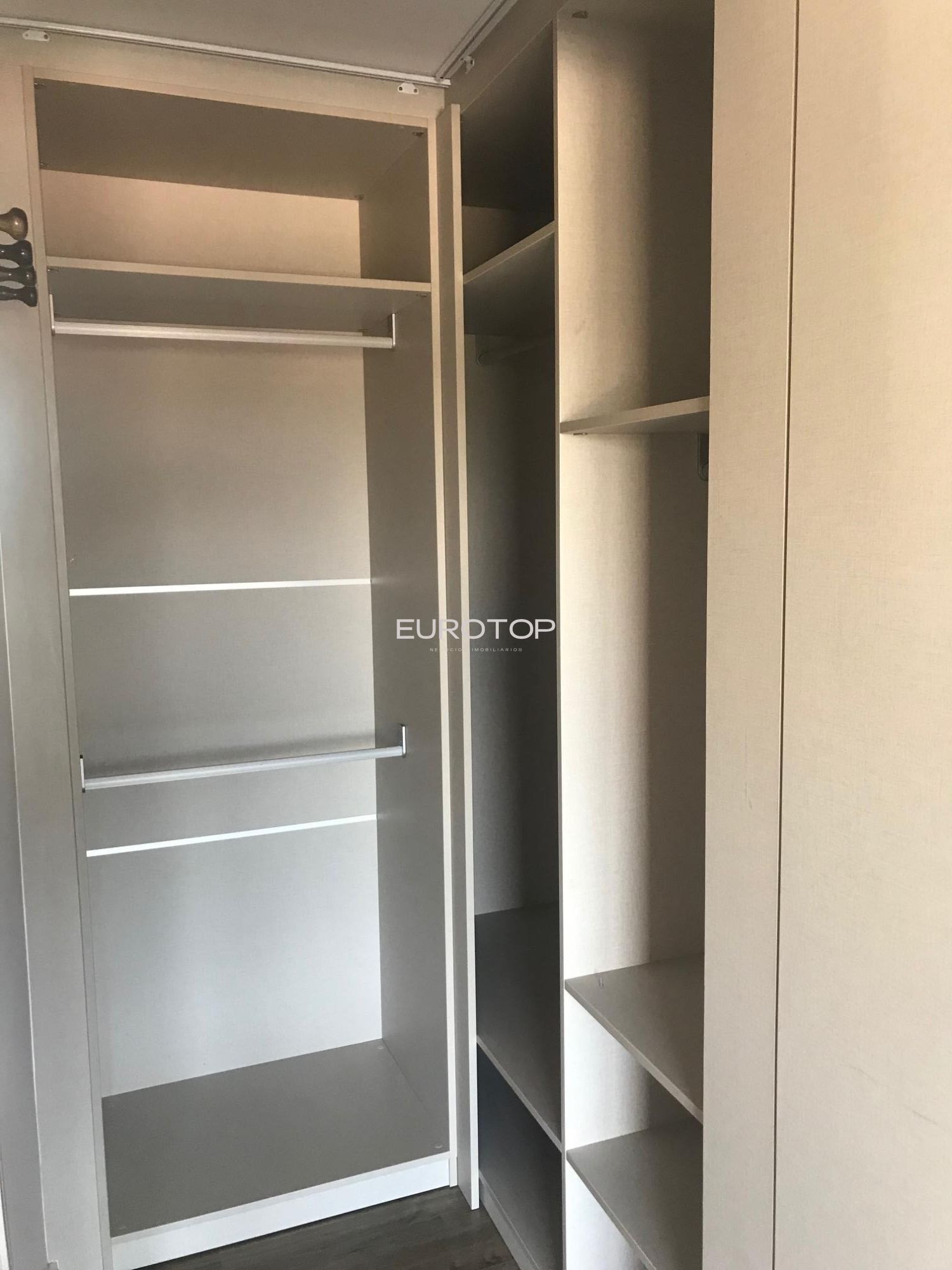 Apartamento à venda com 2 quartos, 82m² - Foto 18