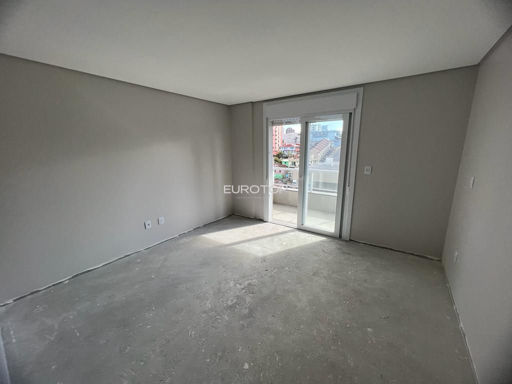 Apartamento à venda com 3 quartos, 113m² - Foto 11