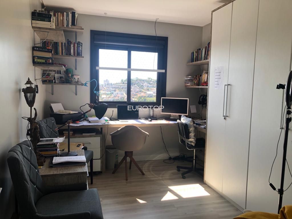 Apartamento à venda com 3 quartos, 137m² - Foto 28