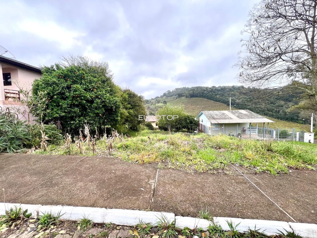Terreno/Lote à venda  no Vinhedos - Bento Gonçalves, RS. Imóveis