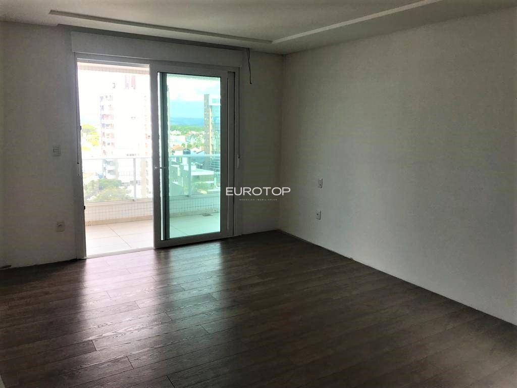 Apartamento à venda com 3 quartos, 267m² - Foto 14