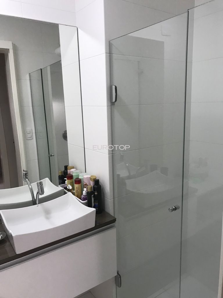 Apartamento à venda com 2 quartos, 80m² - Foto 16