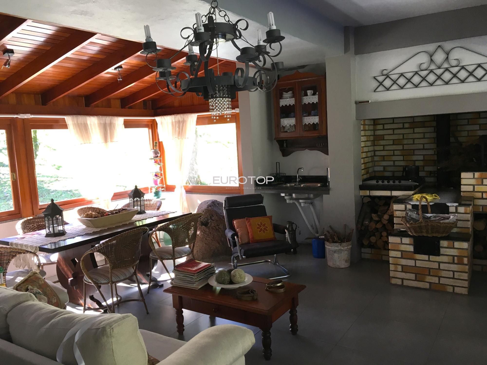 Casa à venda com 4 quartos, 700m² - Foto 15