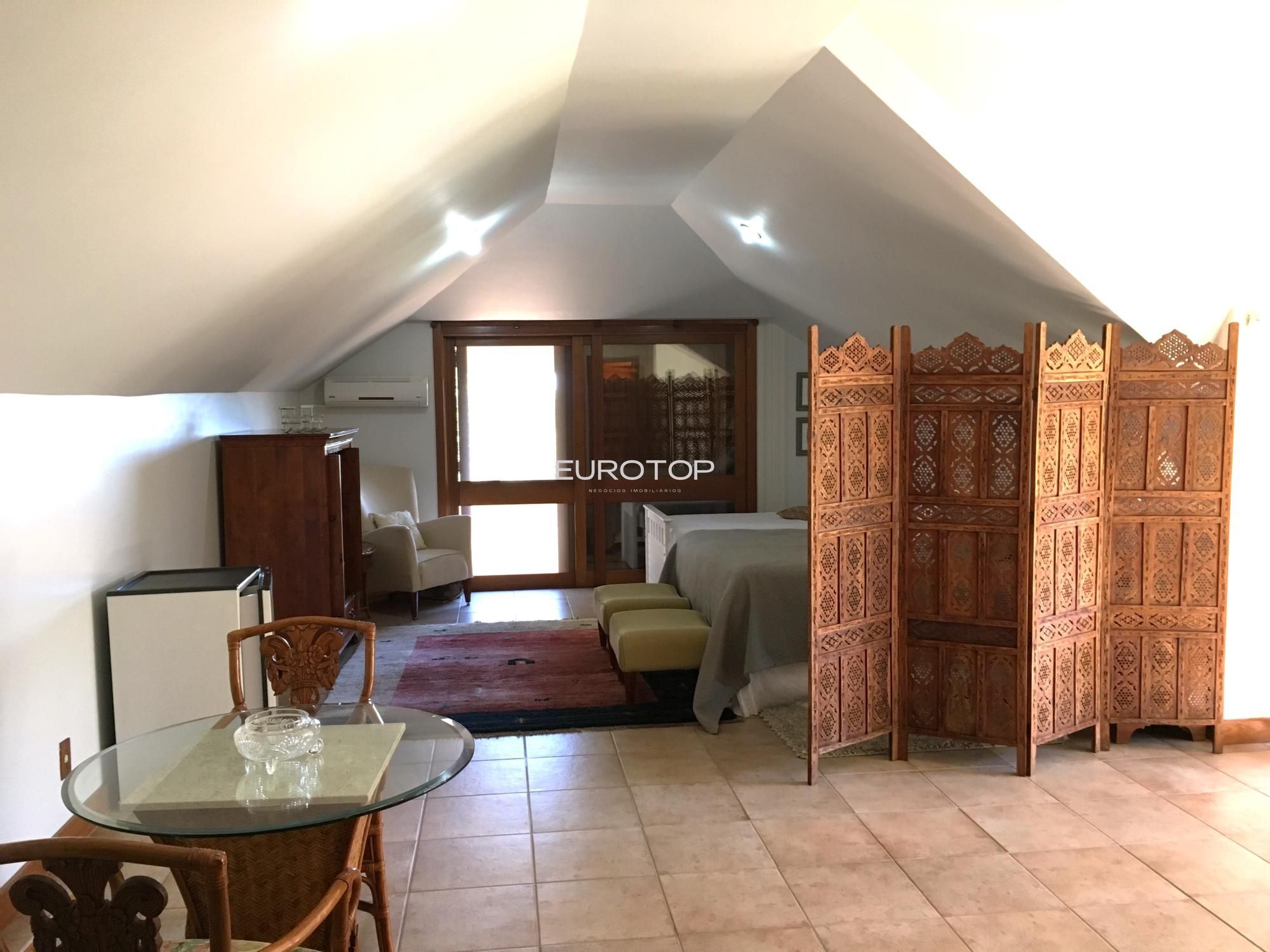 Casa à venda com 4 quartos, 700m² - Foto 16