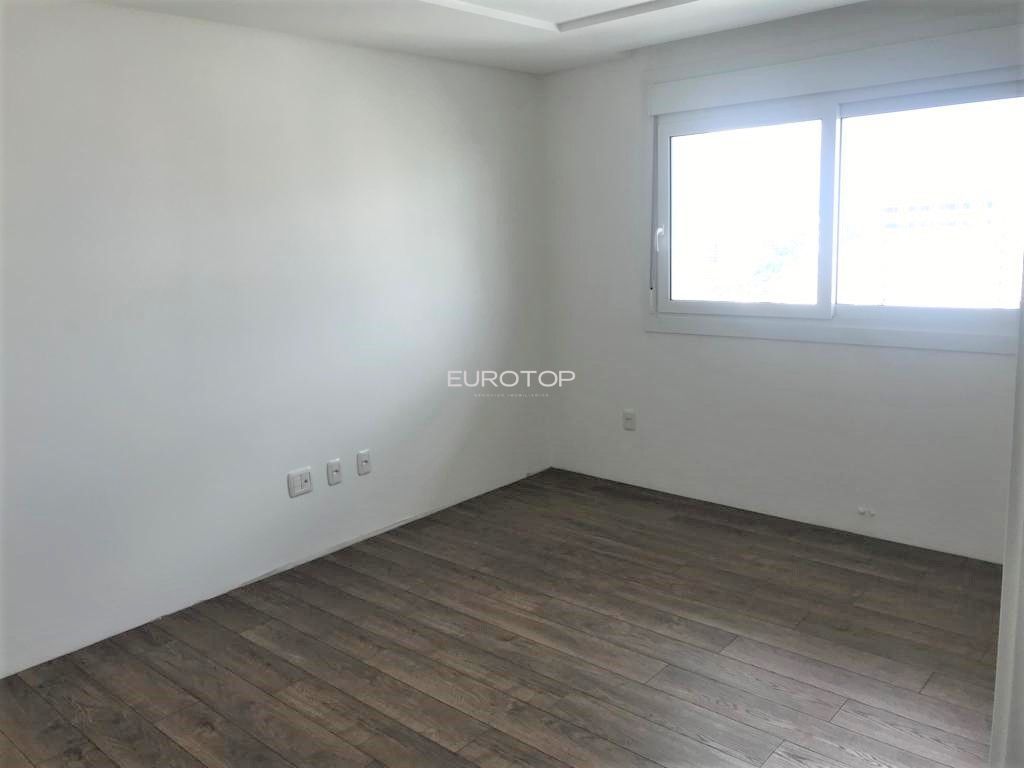 Apartamento à venda com 3 quartos, 267m² - Foto 19