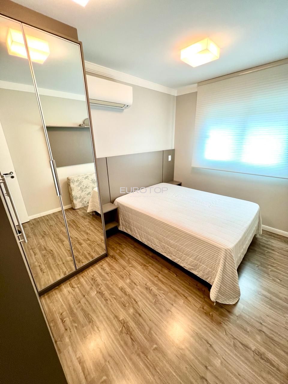 Apartamento à venda com 3 quartos, 117m² - Foto 24