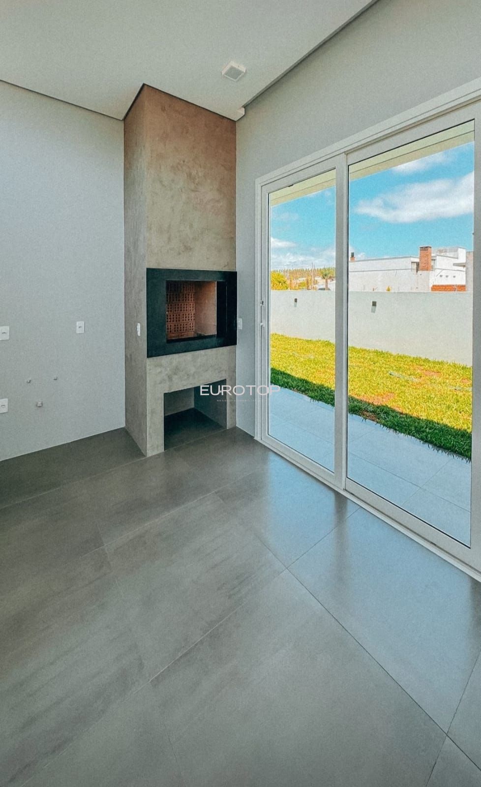 Casa à venda com 3 quartos, 145m² - Foto 11