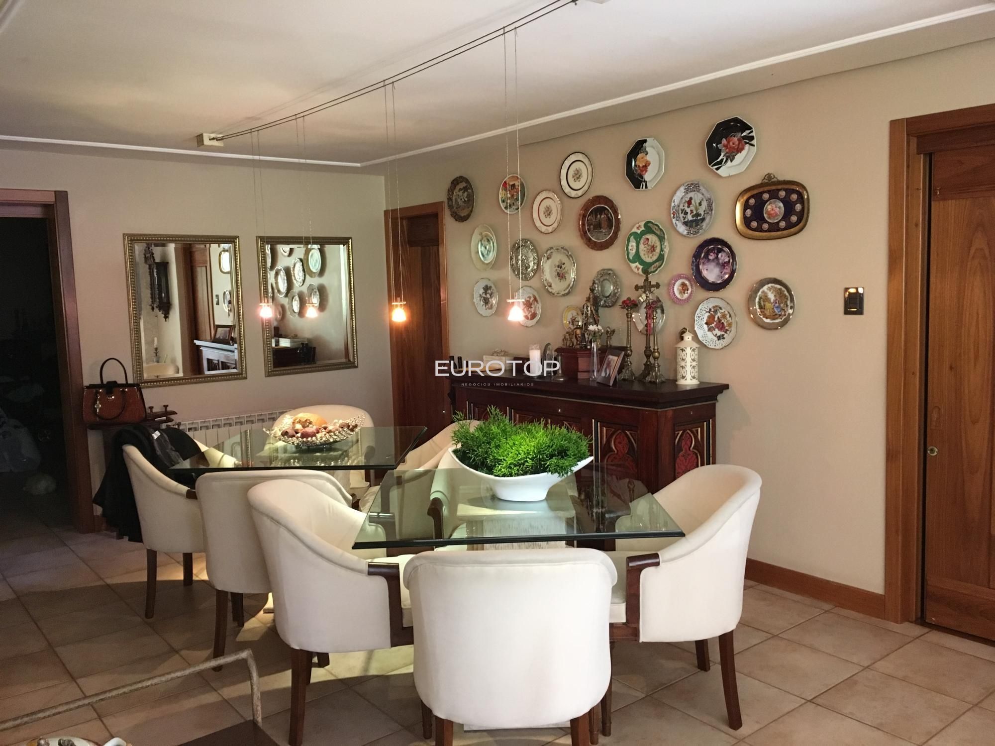Casa à venda com 4 quartos, 700m² - Foto 11