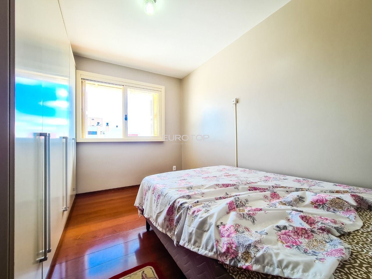 Apartamento à venda com 3 quartos, 105m² - Foto 18