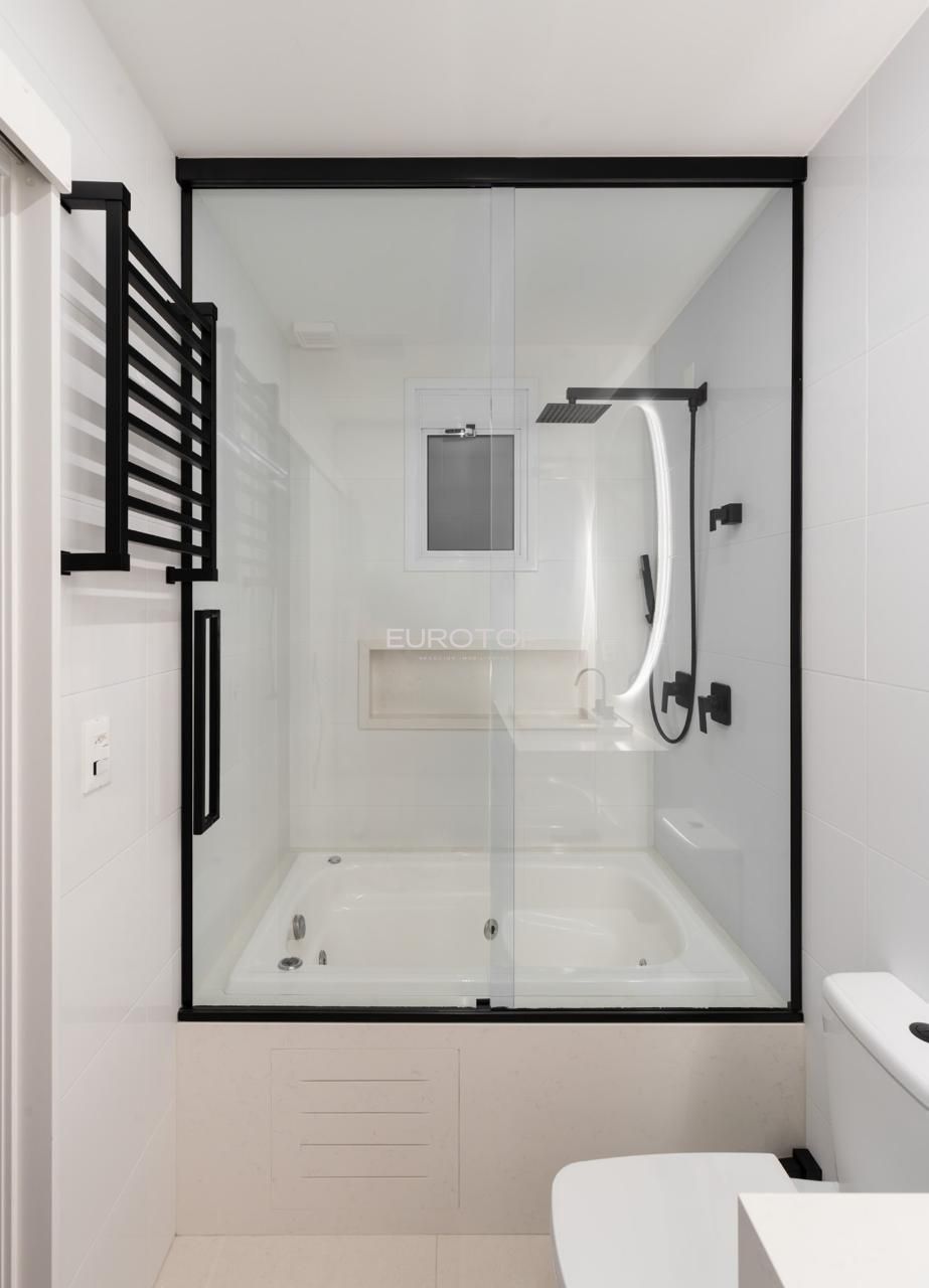 Apartamento à venda com 3 quartos, 166m² - Foto 26
