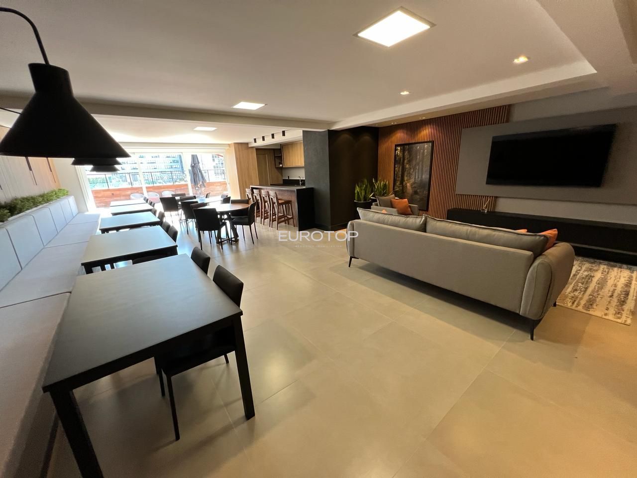 Apartamento à venda com 3 quartos, 128m² - Foto 24