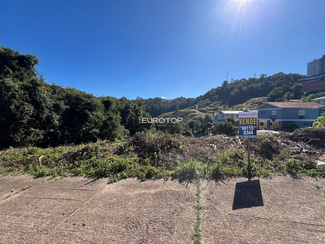 Terreno/Lote à venda  no Vinhedos - Bento Gonçalves, RS. Imóveis