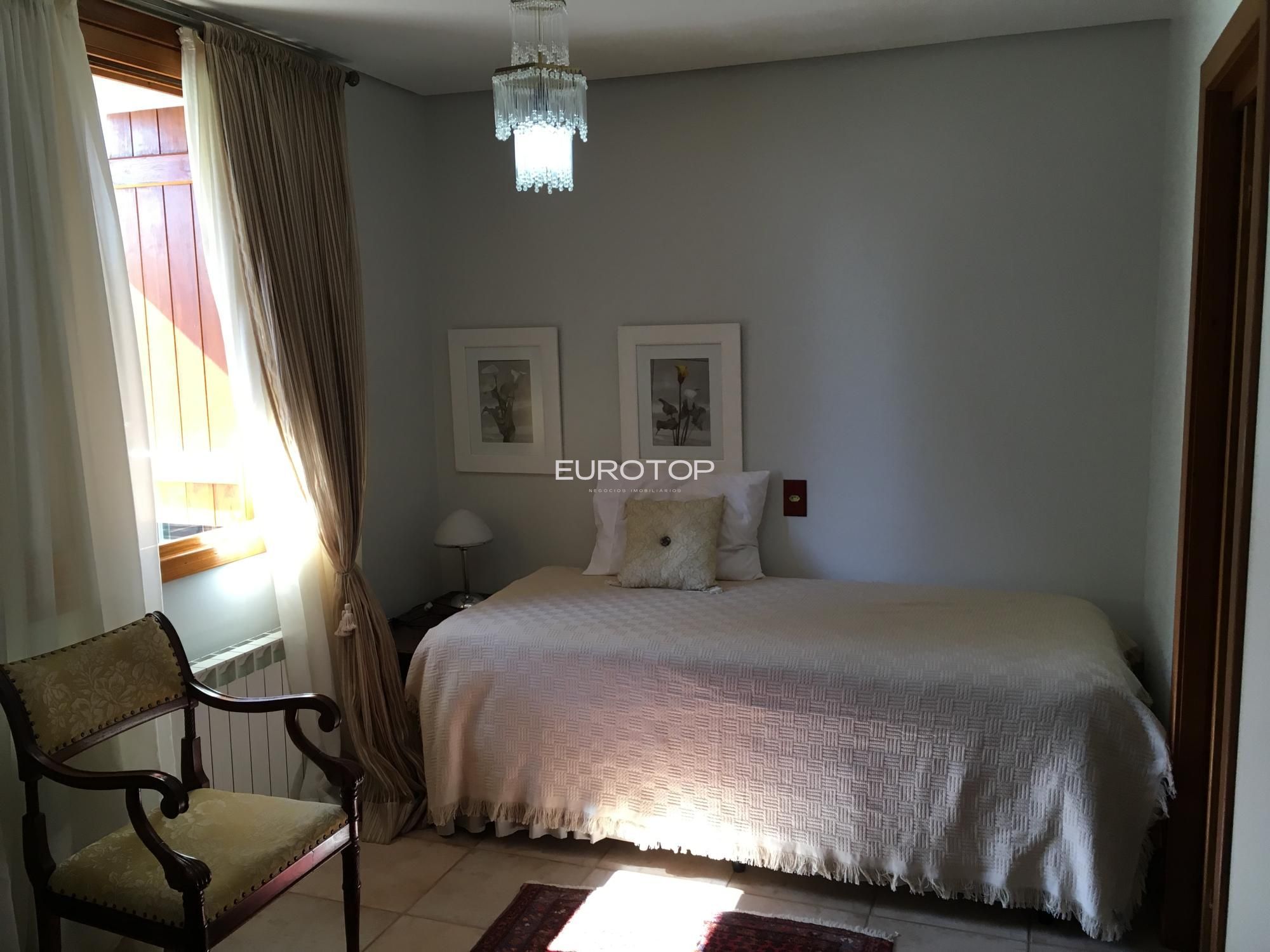 Casa à venda com 4 quartos, 700m² - Foto 28