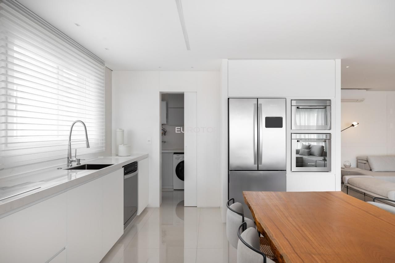 Apartamento à venda com 3 quartos, 166m² - Foto 18