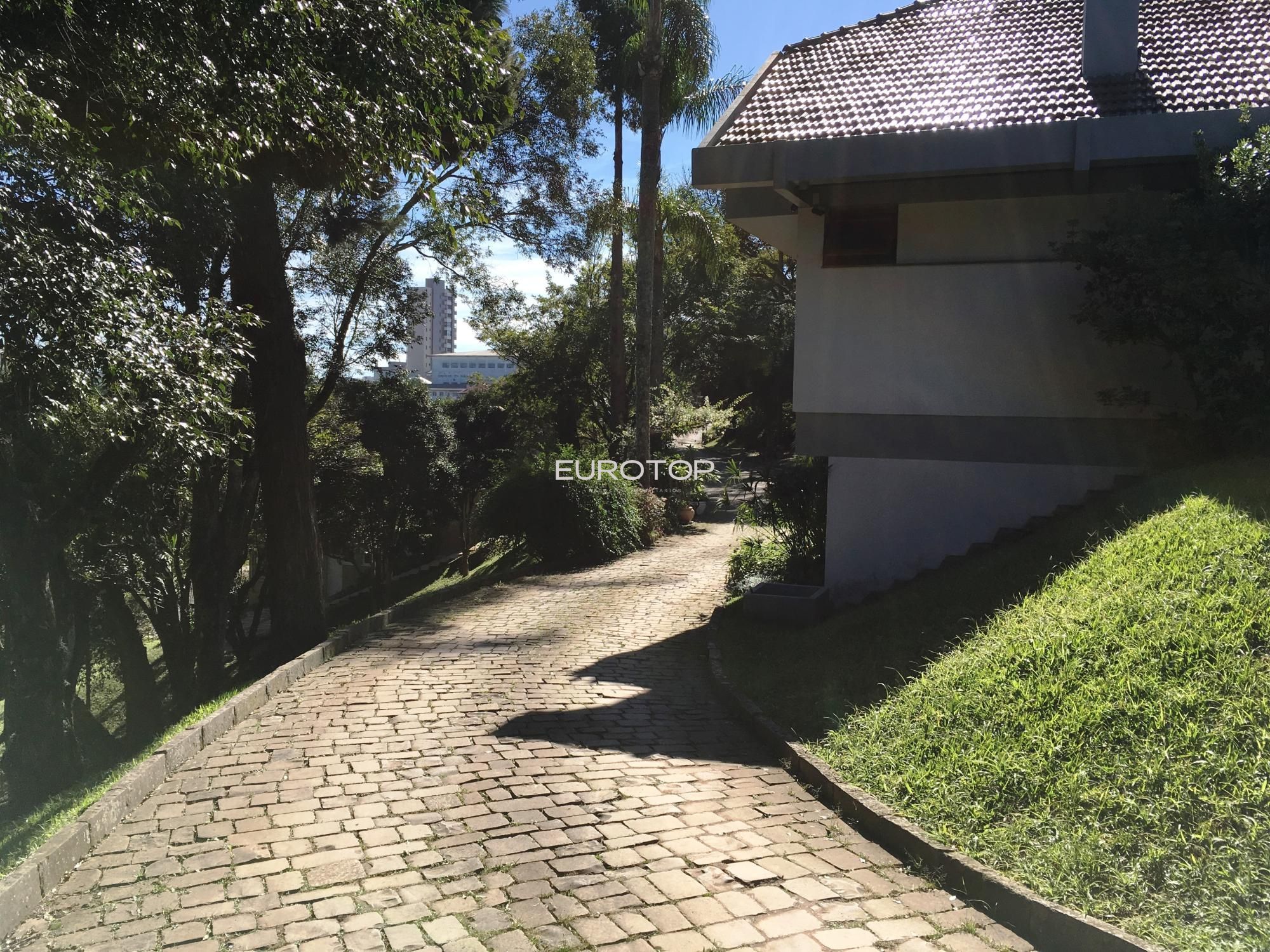 Casa à venda com 4 quartos, 700m² - Foto 40
