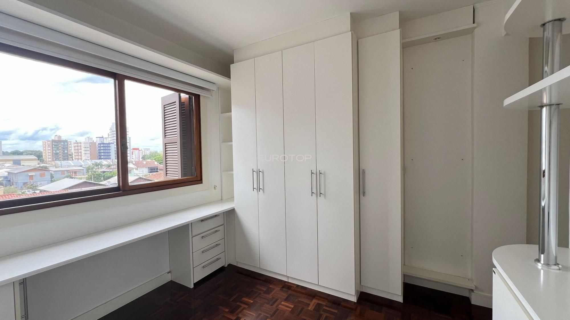 Apartamento à venda com 3 quartos, 122m² - Foto 14