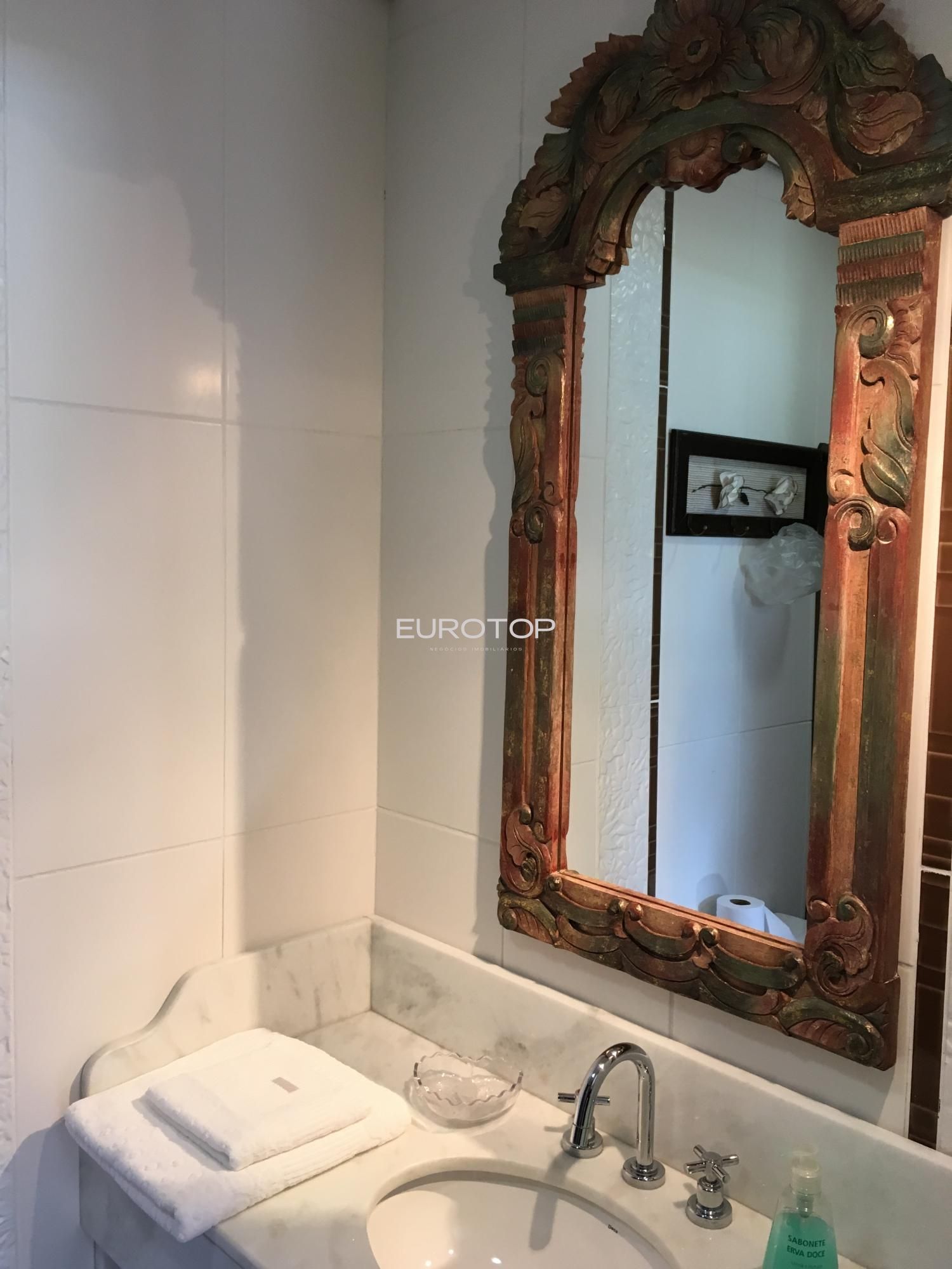 Casa à venda com 4 quartos, 700m² - Foto 31