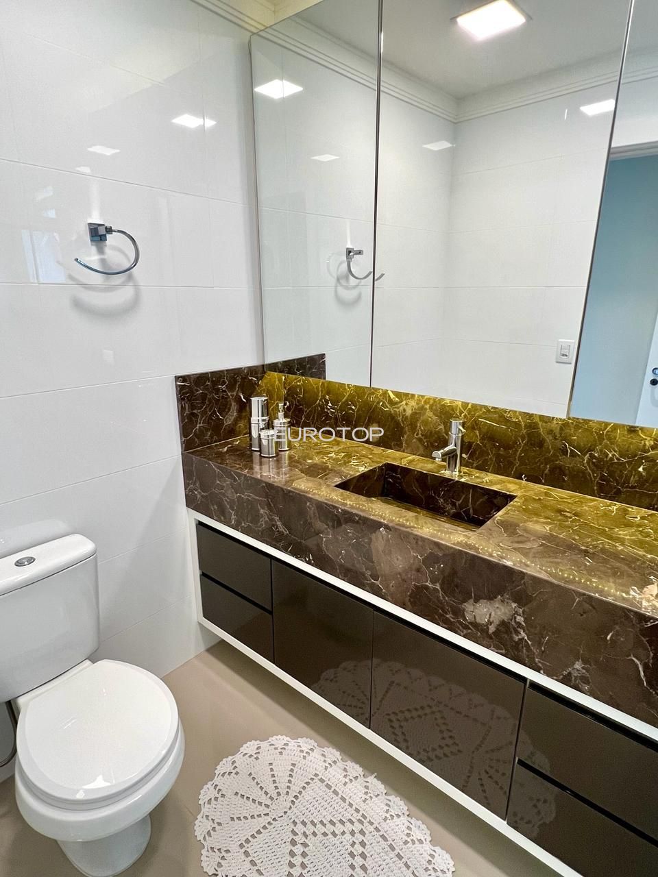 Apartamento à venda com 3 quartos, 117m² - Foto 22