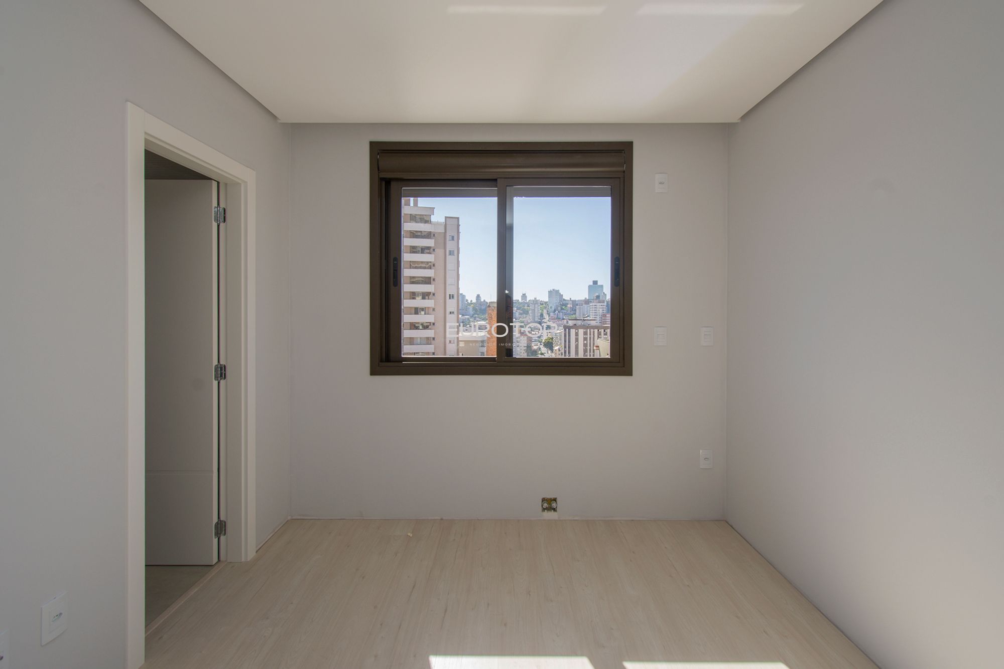 Apartamento à venda com 3 quartos, 152m² - Foto 16