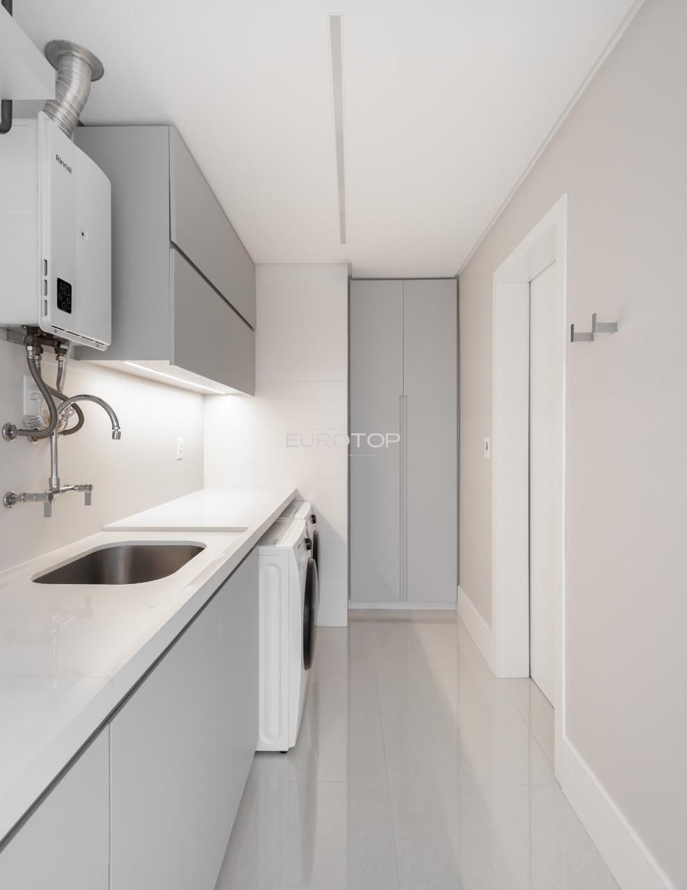 Apartamento à venda com 3 quartos, 166m² - Foto 19