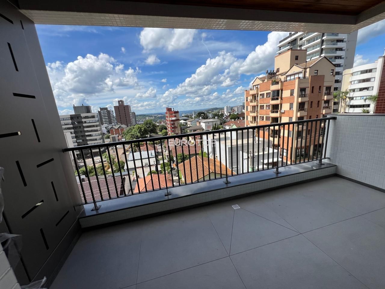 Apartamento à venda com 3 quartos, 166m² - Foto 10