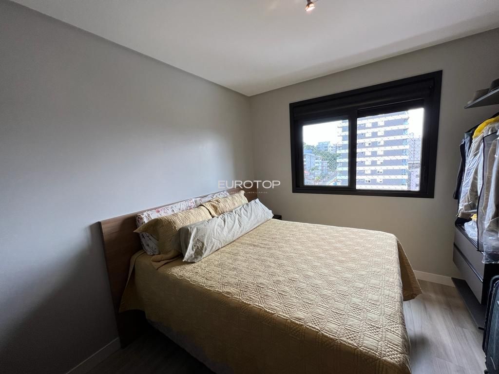 Apartamento à venda com 3 quartos, 137m² - Foto 27